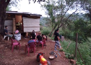 “La prioridad para estos hermanos es una casa”