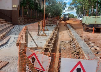 Oberá: conflicto entre Iglesia y Municipio por una obra