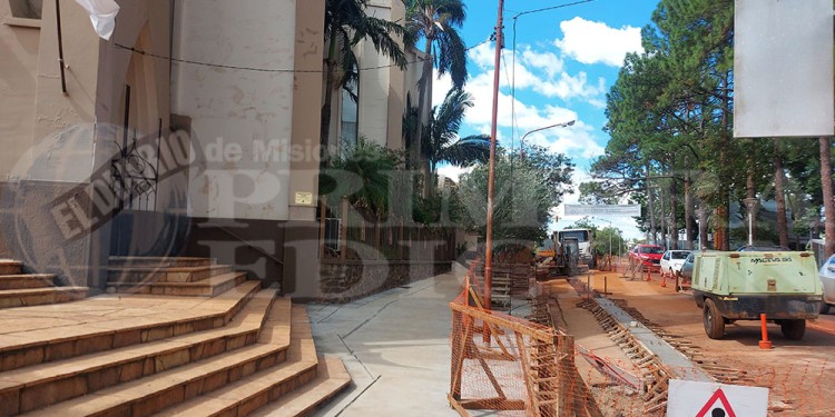 SIN CONSULTA. La falta de consulta sobre el proyecto indignó a los integrantes de la cooperadora de la Catedral.