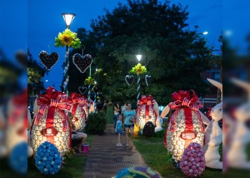 Capioví cautiva con su decoración y actividades de Semana Santa