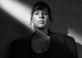 Rosario Ortega presentó su nuevo álbum “Track”