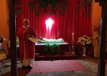 En Azara, San Antonio de Padua recibe a los fieles