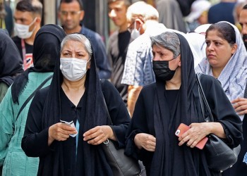 Irán instala cámaras para identificar a mujeres que no cumplan código de vestimenta obligatorio