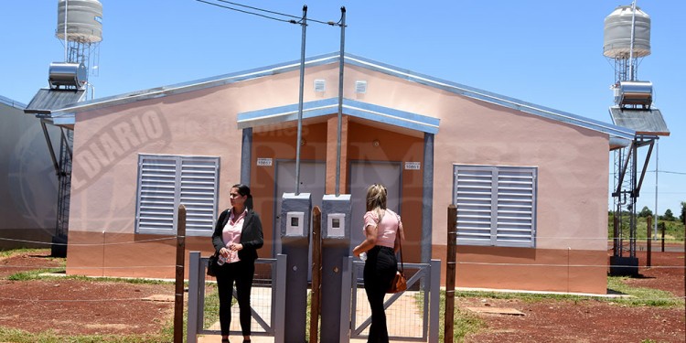 ACCEDER A UN HOGAR. Familias que nunca pensaron en anotarse buscaron acceder a una casa con financiación.