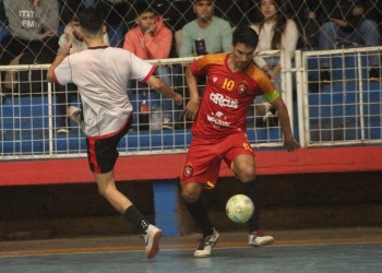 Telecentro ganó y es único puntero