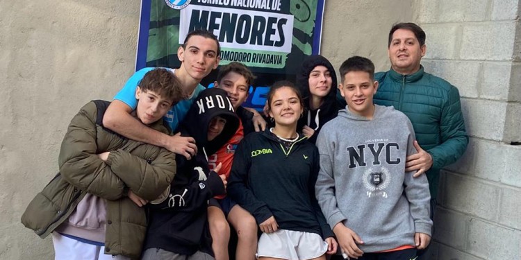 HAY FUTURO. El equipo misionero, que se vuelve ganador de Chubut.