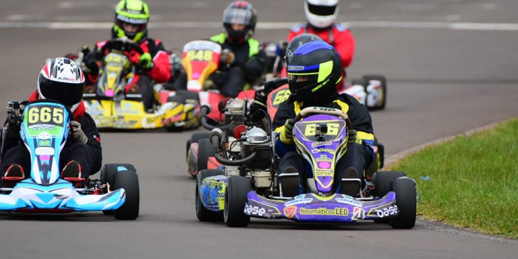 HORA DE ACELERAR. Desde las 10.30, arranca el show en el Rosamonte. (Prensa FeMAD)