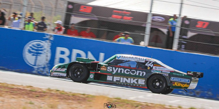 PROTAGONISTA. Bundziak quiere mantenerse en la pelea del TC Pista (Prensa Bundziak)