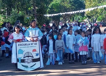 La Escuela 42 festejó sus 144 años
