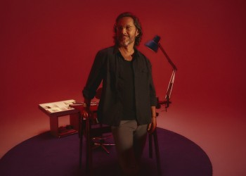 Diego Torres y su himno al amor