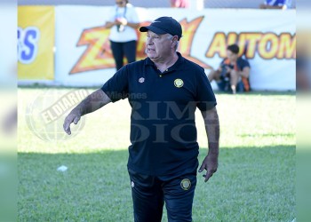 Dechat: “Tenemos que rearmar atrás”