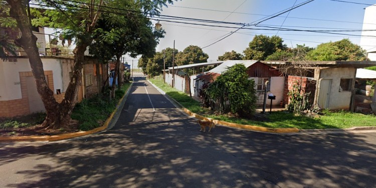 VILLA URQUIZA. En la chacra 11, en el cruce de calles 25 y Texo se registró anoche el ataque con fatídico desenlace.