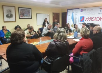 Trabajadores de la salud rechazaron el aumento ofrecido por el Gobierno