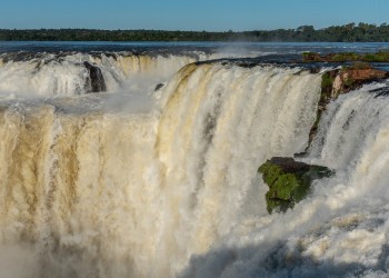 Durante el fin de semana XXL, en Iguazú esperan llegar a los 700 mil visitantes