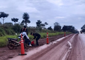 Joven despistó con su moto en Oberá y resultó lesionada
