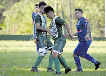 Guacurarí reaccionó a tiempo ante Colectiveros