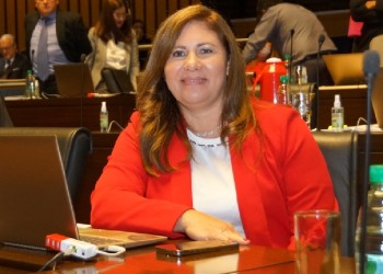 Eldorado: “Llama la atención que justo ahora haya 180 pases a planta permanente”