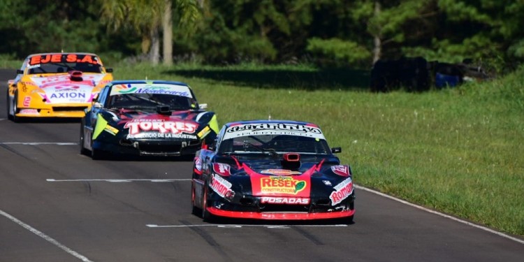 ADELANTE... Y ARRIBA. Nazareno Da Cruz es el actual líder en el TC4000, la categoría más potente del zonal.