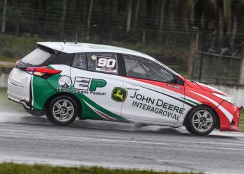 Pastori ganó una de las series de Clase 2 y se afirma como candidato para el domingo