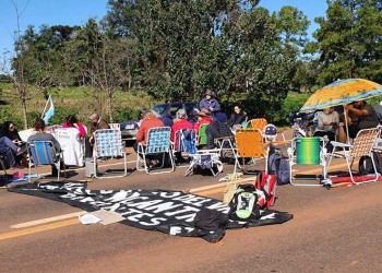 El FTEL mantiene cortada la ruta nacional 14 en San Vicente