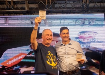 Con el calor de la militancia, Martín Recamán cerró su campaña electoral