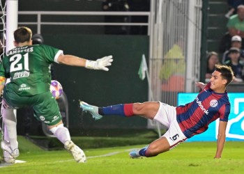 San Lorenzo venció a Banfield y quedó a cinco puntos del puntero