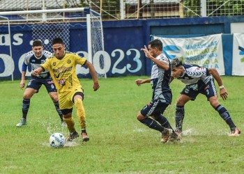 En un partido polémico, Crucero sucumbió en Formosa
