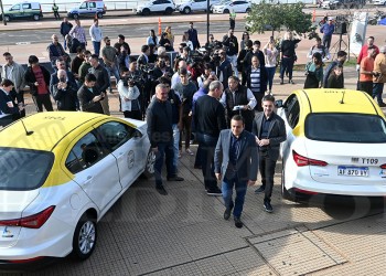 Se entregaron los primeros 0km del programa “Ahora Taxi”