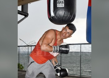 Boxeo: “Tyson” Suárez debuta como profesional