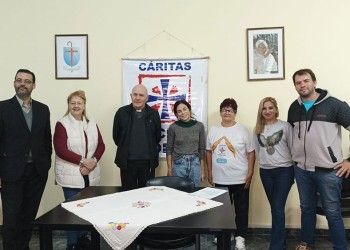 Avanza obra de viviendas hechas por Cáritas en Colonia Alberdi