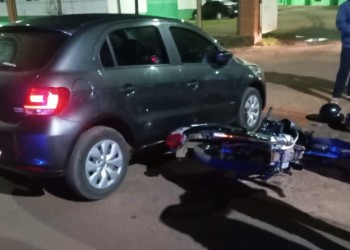 Choque entre un auto y una moto deja dos lesionados en Apóstoles