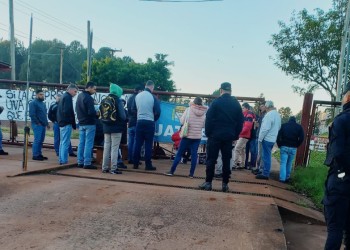 Incertidumbre en la citrícola de Alem: “Hace dos meses que los trabajadores no cobran el sueldo”