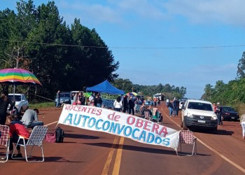 Docentes realizaron protestas con cortes de ruta en el centro y norte de la provincia