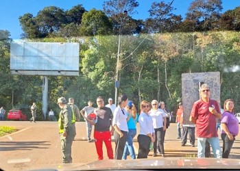 Iguazú: quisieron evitar el corte de los docentes y al final cortaron ellos