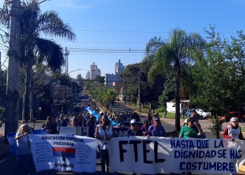 Docentes marchan hoy hasta el CGE