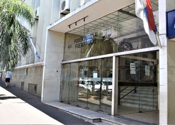 Abusó de su sobrina durante nueve años, la embarazó y amenazó con tirarla al río si hablaba