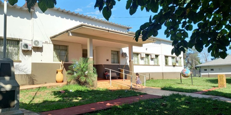 ORDEN. Con esta medida, buscan que los pacientes acudan solo con turno.