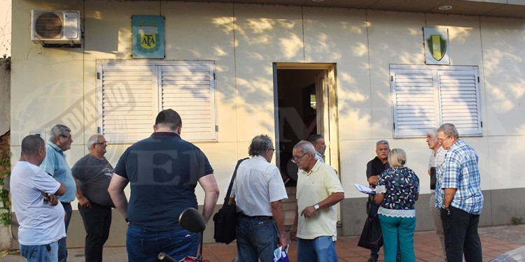 SE TERMINÓ. La Dirección de Personas Jurídicas declaró irregular la elección que había ungido a Edgar Rocha.