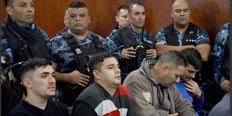 LOS CUATRO CULPABLES. Leonardo Ecilapé, Manuel Monreal, Mariano Ibáñez y el excapitán Rubén Alberto García,