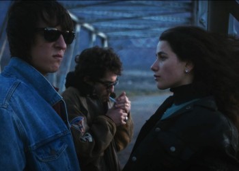 Massacre lanzó el video de “Ella Va”, lado A de su single doble