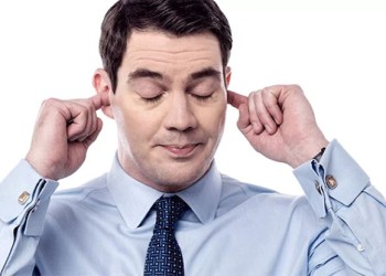 La transición y los jefes comunales alejados de la gente, nuestro editorial de hoy