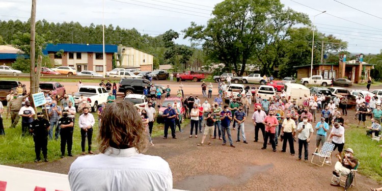 CARA A CARA. El Gobierno de Misiones recibirá a los productores autoconvocados la próxima semana.