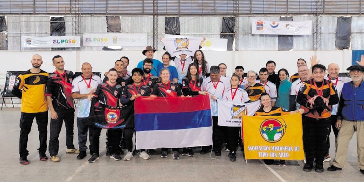 SIGUE CRECIENDO. Los misioneros que llegaron hasta Corrientes para una nueva participación a nivel nacional.