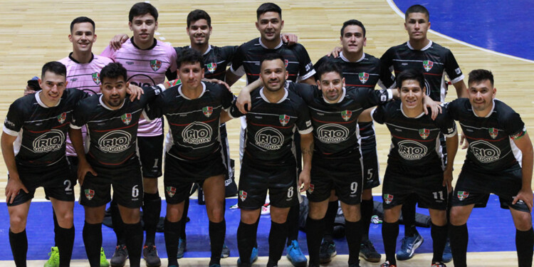 VICTORIA. Los Vascos, que tiene su bautismo de fuego en una DH nacional, ganó ayer su primer partido. Hoy, por más (Gentileza J.Flores)