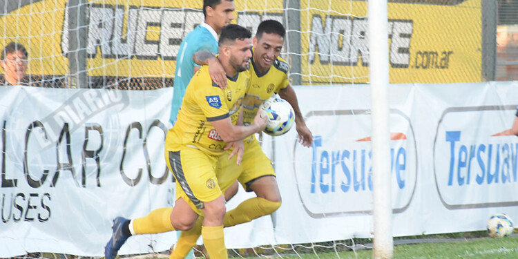 A SEGUIR ASÍ. “Pinti” Álvarez se reencontró con el gol que sirvió para volver a ganar y buscará seguir anotando.