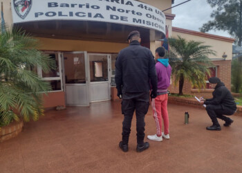 Fue detenido por intentar vender lo que le robaron a la propia víctima