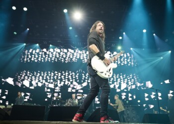 Foo Fighters lanzó su álbum “But Here We Are”