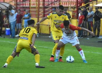 Crucero volvió a perder y tocó fondo en el Federal A