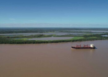 Exportadores consideran excesivo el peaje en la Hidrovía Paraguay-Paraná