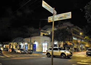 Golpe “motochorro” millonario a un empresario en el microcentro